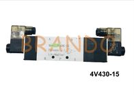 Tipo de prata 5/3 válvula de controlo aéreo pneumática 4V430-15 do fio ou do conector de ligação da cor da maneira